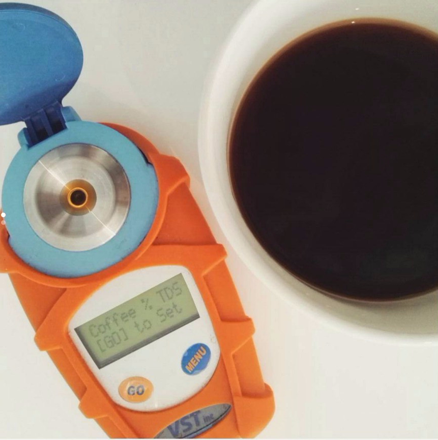 measuring-tds-coffee